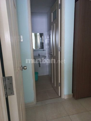Chính chủ cần bán căn hộ sổ hồng 2pn, Tại HQC Hoàng Quân, Bình Chánh 