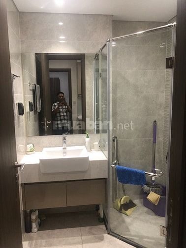 Cho thuê căn hộ văn phòng tại tòa Vinhomes Westppoint