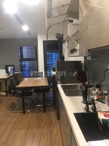 Cho thuê căn hộ văn phòng tại tòa Vinhomes Westppoint