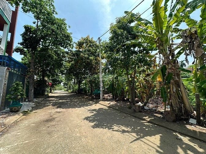 Bán đất Thủ Đức (Long Phước - Q9 cũ); 4x20.7m; tiện để ở; sổ đỏ, 3 tỷ