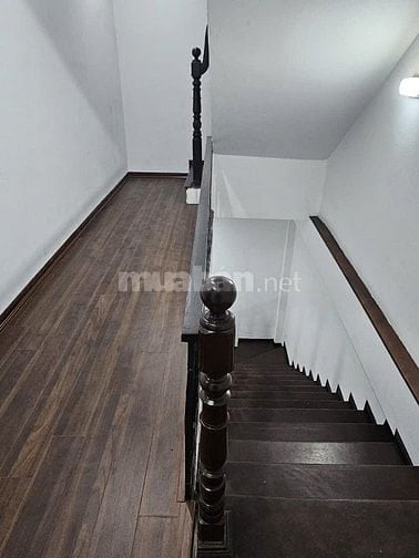7 tỷ sở hữu ngay nhà Phố Nguyễn Cao, 5 tầng, xây chắc chắn, đẹp, 40m2 