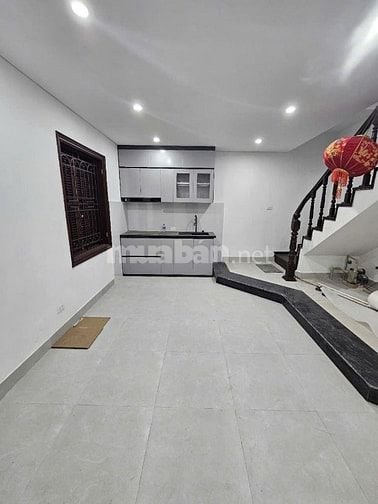 7 tỷ sở hữu ngay nhà Phố Nguyễn Cao, 5 tầng, xây chắc chắn, đẹp, 40m2 