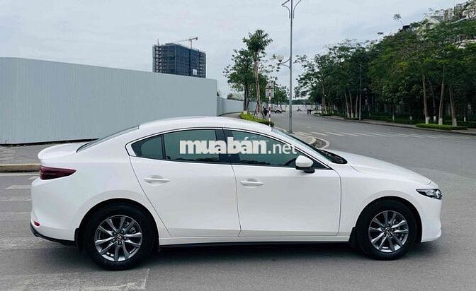 Mazda 3 sản xuất 2024 1.5L Luxury - 7000 km