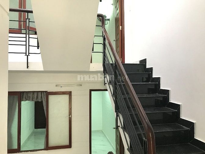 Cho thuê nhà HXH (8m) 206 Sư Vạn Hạnh, P.2, Q.10, 3,7m x 16m, 1T-2L,
