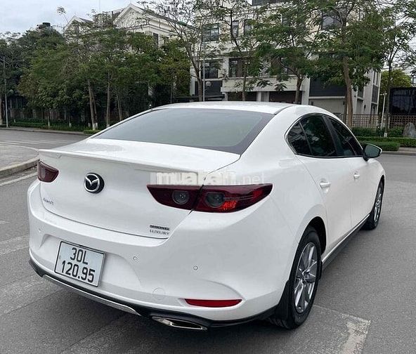 Mazda 3 sản xuất 2024 1.5L Luxury - 7000 km