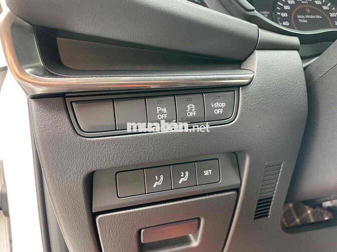 Mazda 3 sản xuất 2024 1.5L Luxury - 7000 km