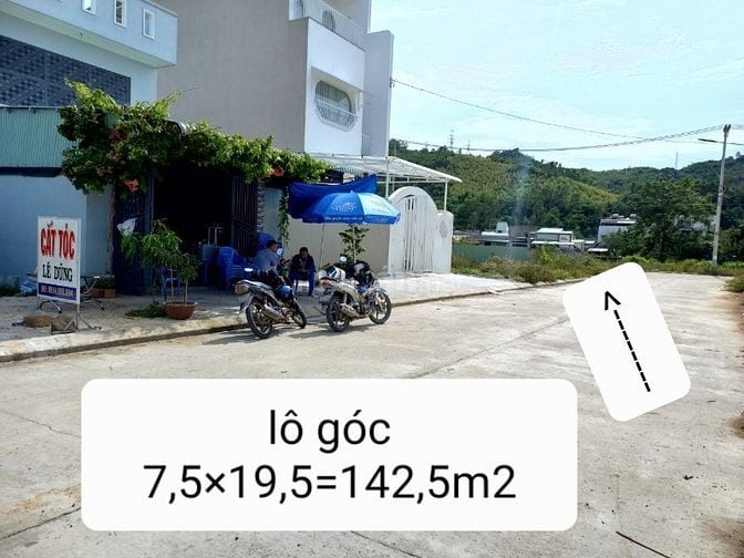 Bán lô góc 2 mặt tiền-Vị trí TRUNG TÂM TRẦN BÁ DIÊU TRÌ-Giá cực tốt