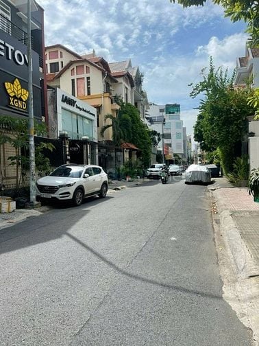 Chính chủ cho thuê biệt thự 96 đường Cù Lao p2 quận Phú Nhuận .