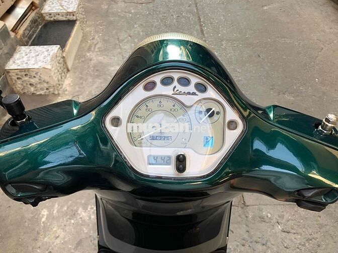 cần bán xe Vespa LX 125 IE cc  FI  chưa mở đầu
