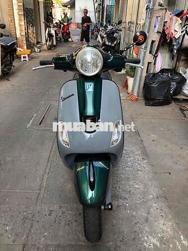 cần bán xe Vespa LX 125 IE cc  FI  chưa mở đầu