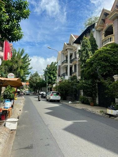 Chính chủ cho thuê biệt thự 96 đường Cù Lao p2 quận Phú Nhuận .
