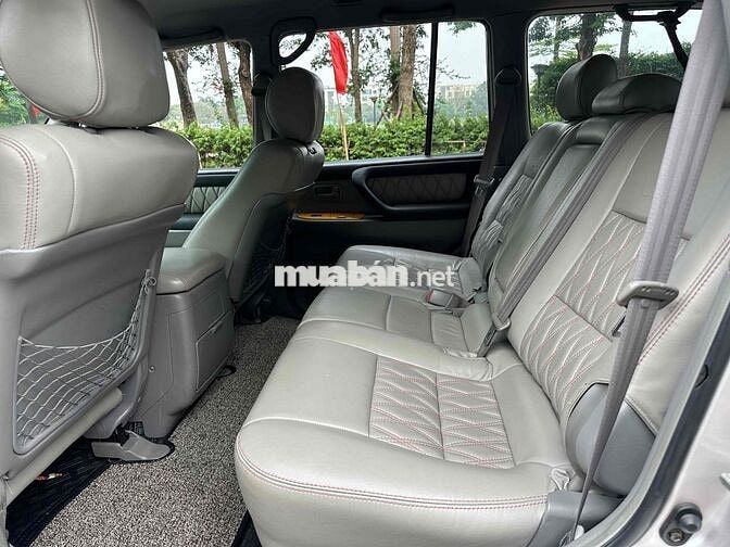 Toyota Land Cruiser 2004 GX 4.5MT Xăng 15 Vạn Km