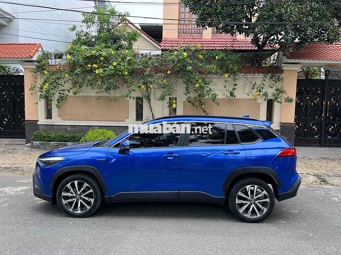 Toyota Corolla Cross 1.8 Hybrid xăng điện 2021