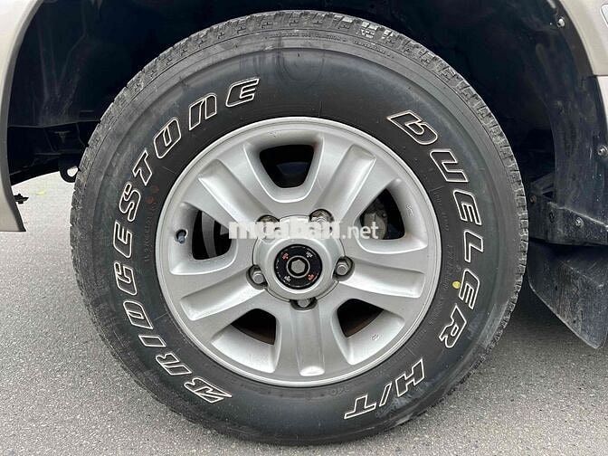 Toyota Land Cruiser 2004 GX 4.5MT Xăng 15 Vạn Km
