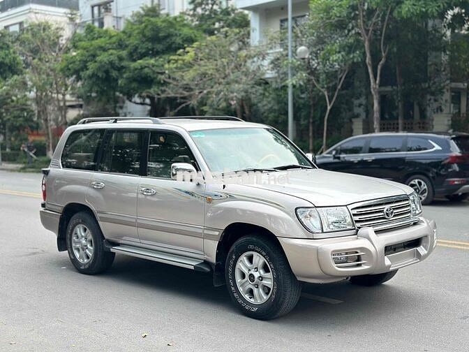 Toyota Land Cruiser 2004 GX 4.5MT Xăng 15 Vạn Km