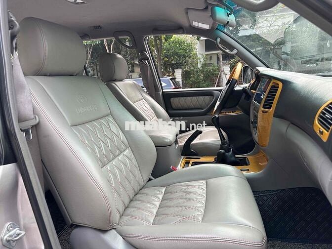 Toyota Land Cruiser 2004 GX 4.5MT Xăng 15 Vạn Km