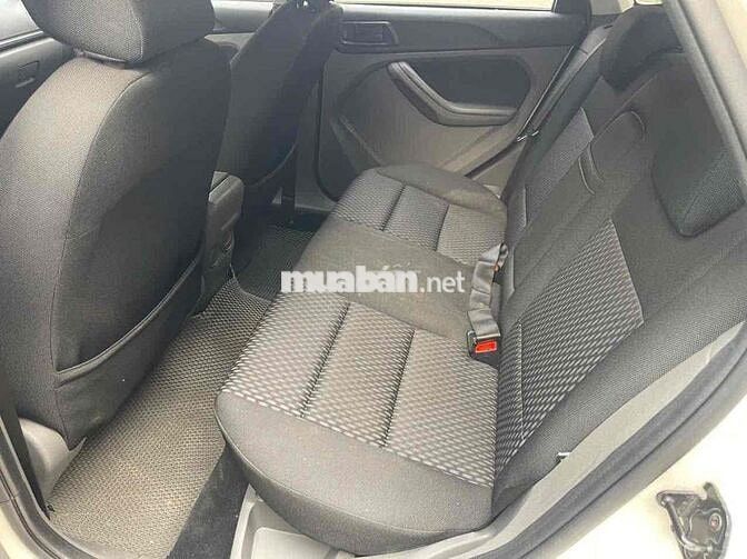 Ford Focus 2013 Trend 1.6 AT Hatchback - 6789 km