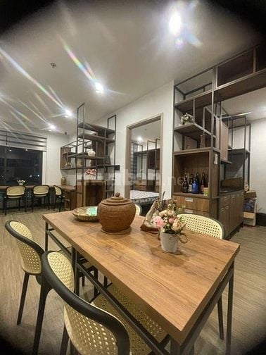 Cho thuê căn hộ 2 ngủ 2vs dự án Pavillion Premium Vinhome Ocien park
