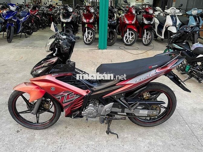 chân áo nguyên bản