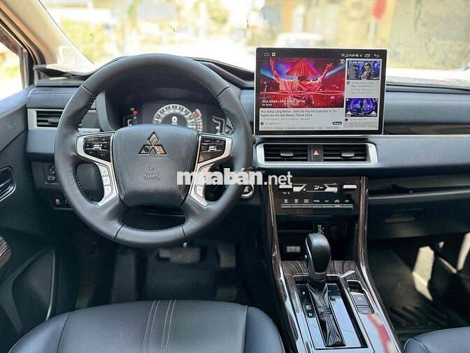 Mitsubishi Xpander Cross 2023 - 2 vạn zin