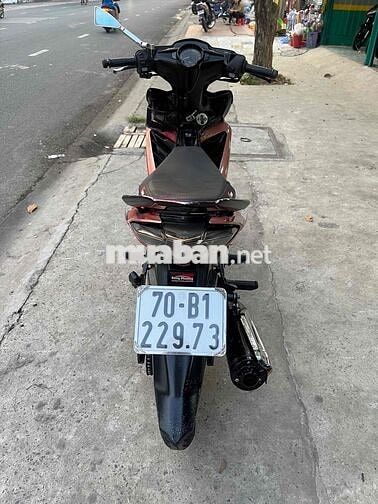 chân áo nguyên bản