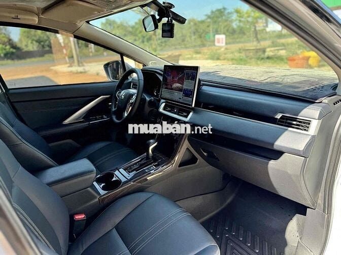 Mitsubishi Xpander Cross 2023 - 2 vạn zin