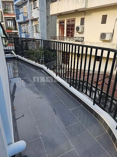 Hẻm 6m thông,1/ Âu Cơ 5x8m trệt 2 lầu đúc 4 PN 4WC