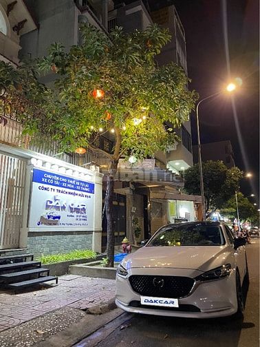 THUÊ XE Ô TÔ KHÔNG TĂNG GIÁ DỊP LỄ 30/4 - 1/5