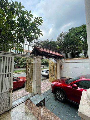 THUÊ XE Ô TÔ KHÔNG TĂNG GIÁ DỊP LỄ 30/4 - 1/5