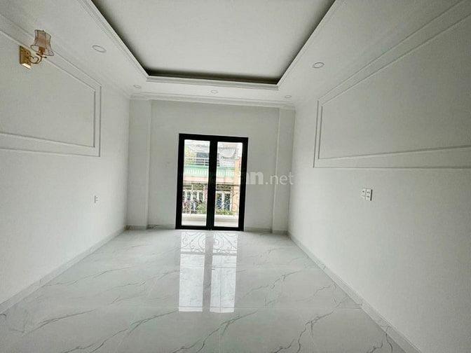 HẺM XE HƠI THÁI PHIÊN, Q11, 3,7 x 12m 6 TẦNG  THANG  MÁY GIÁ 10,9 TỶ