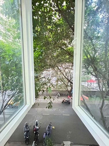 CC 52 P5 Q8 2PN 63m2 thang máy, tặng Nội thất, sổ sẵn, lầu thấp 