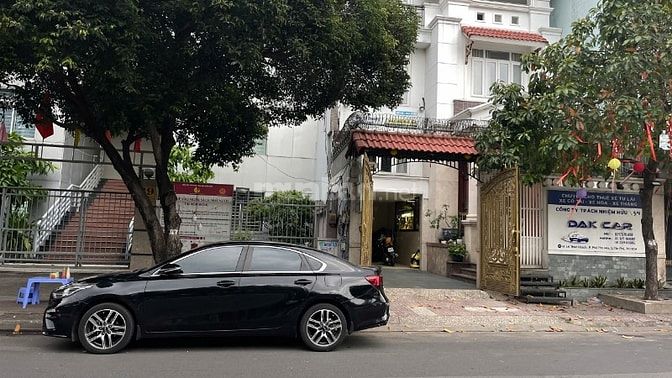 THUÊ XE Ô TÔ KHÔNG TĂNG GIÁ DỊP LỄ 30/4 - 1/5