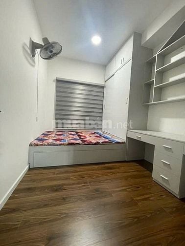 Chung cư Celadon, Đường N4, Sơn Kỳ, TP: 86m2, 3p ngủ, NT mới, 14tr/th