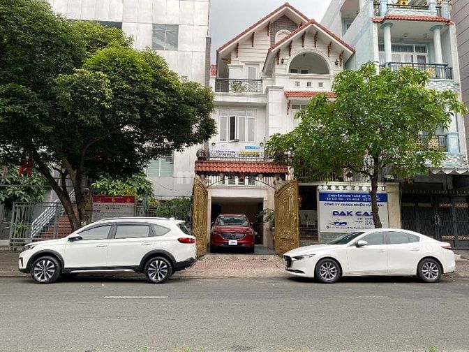 THUÊ XE Ô TÔ KHÔNG TĂNG GIÁ DỊP LỄ 30/4 - 1/5