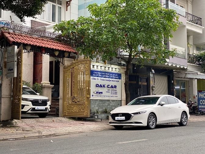 THUÊ XE Ô TÔ KHÔNG TĂNG GIÁ DỊP LỄ 30/4 - 1/5