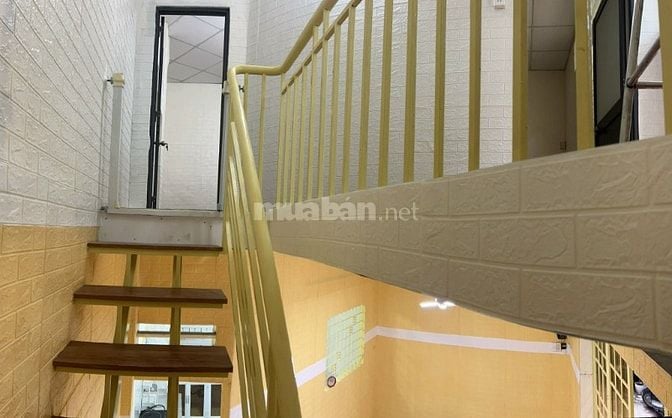 CHO THUÊ NHÀ HẺM BA GÁC ĐƯỜNG NGÔ GIA TỰ, P2, Q10 - DT: 4,5×7M