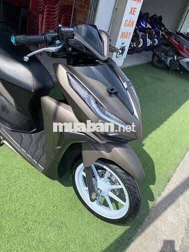 Honda vario 150 2021 ( góp cần cccd không nợ xấu )