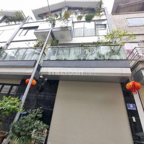 Nhà phân lô ô tô tránh, thang máy Phố Ao Sen 45m2 chỉ 13 tỷ 5.