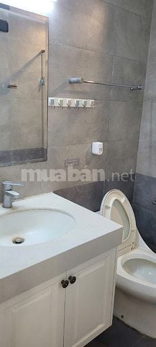 Cho thuê căn hộ CC SUNSHINE PALACE NGÕ 13 LĨNH NAM
