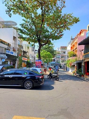 Bán nhà khu VIP 337/2 Lê Văn Sỹ DT 4.3 x21.5m, hẻm bên Phở Vương, 16tỷ