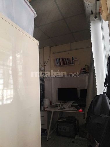 Nhà Bán Quận 11 hẻm xe tải rộng 40m2 1 lầu giá cực tốt