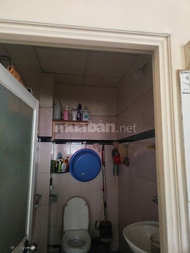 Nhà Bán Quận 11 hẻm xe tải rộng 40m2 1 lầu giá cực tốt