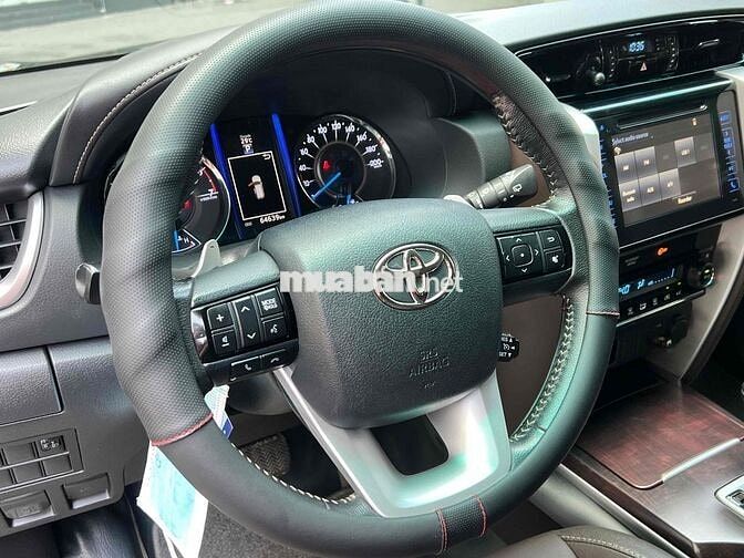 Toyota Fortuner 2019 2.7V 4x2 AT - 68000 km