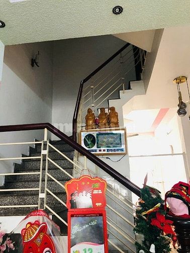 ĐẠI HẠ GIÁ ! CHỈ 14,6 TỶ NHÀ MT LÝ CHIÊU HOÀNG P10 Q6 (3,7X20) 5 LẦU