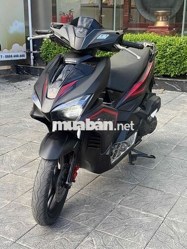Hon đa air blade 2018 chính chủ  Sơn nhựa  đẹp