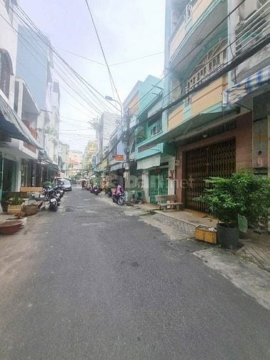 Nhà hẻm xe hơi đường Nguyễn Văn Luông, P12, Q6 - 10triệu