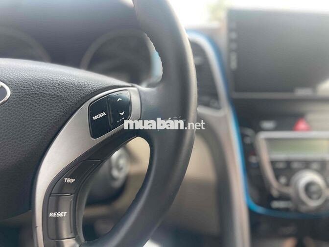 chính chủ bán Hyundai i30 2013