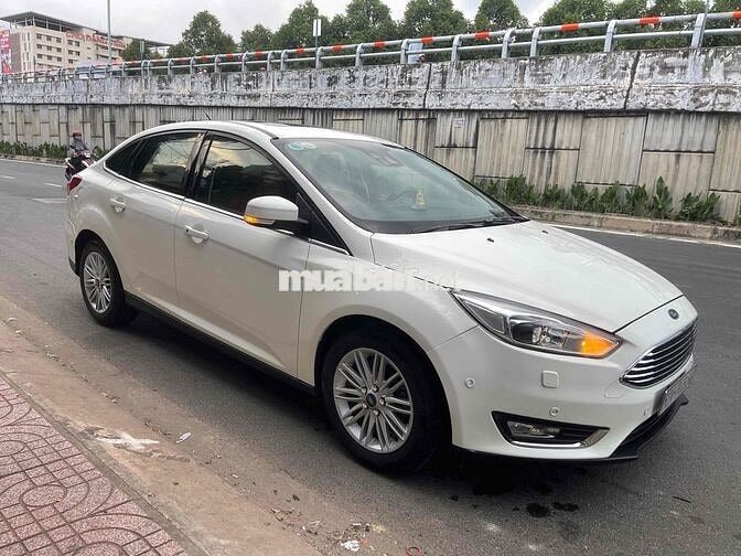 Ford Focus 2016 Titanium 1.5L - 97000 km