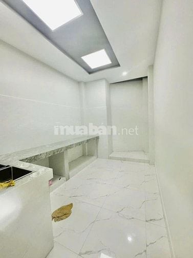 Nhà hẻm xe hơi đường Nguyễn Văn Luông, P12, Q6 - 10triệu