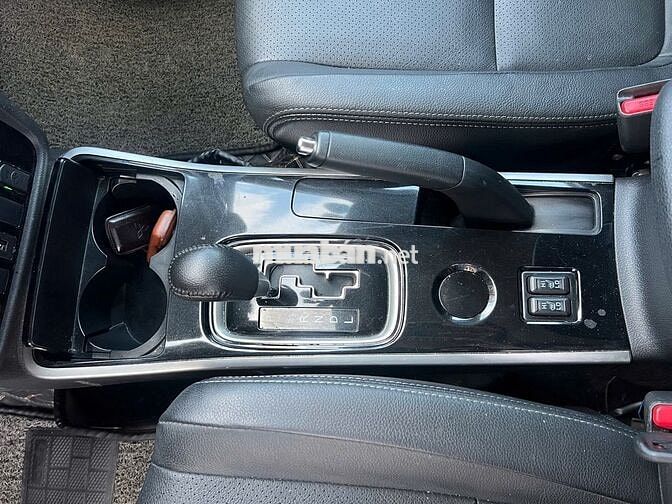 Mitsubishi Outlander 2019 2.0 Premium - 90000 km